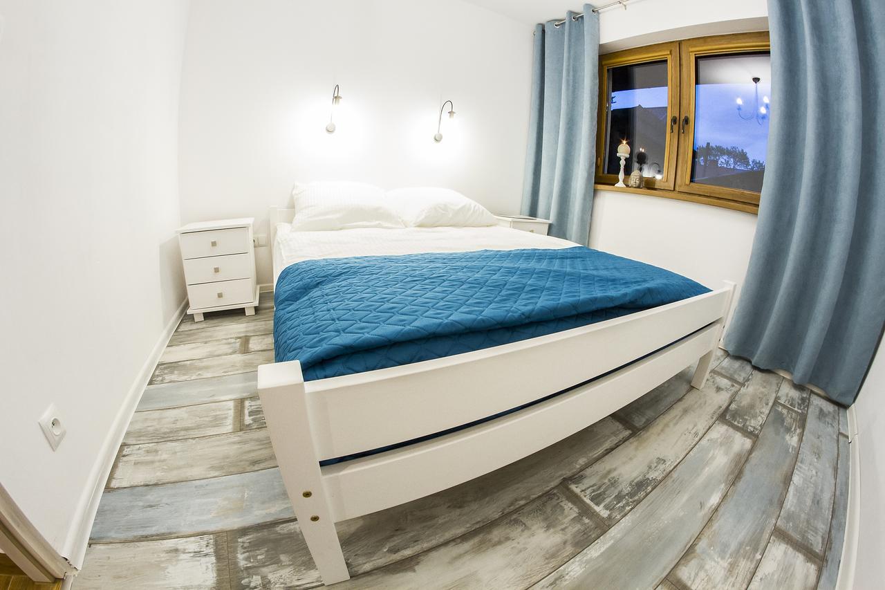 Apartamento "Miedzy Gruszka A Sanem" Lesko Exterior foto